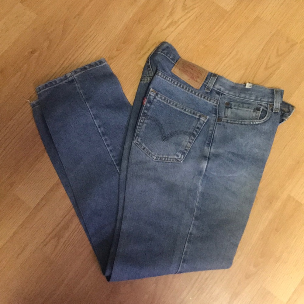 Vintage Levi 550 high waisted Heavy starch